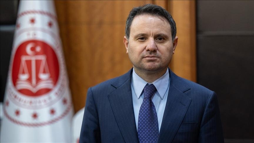 Cumhur İttfakı’ndan Bakan Gürlek’e destek