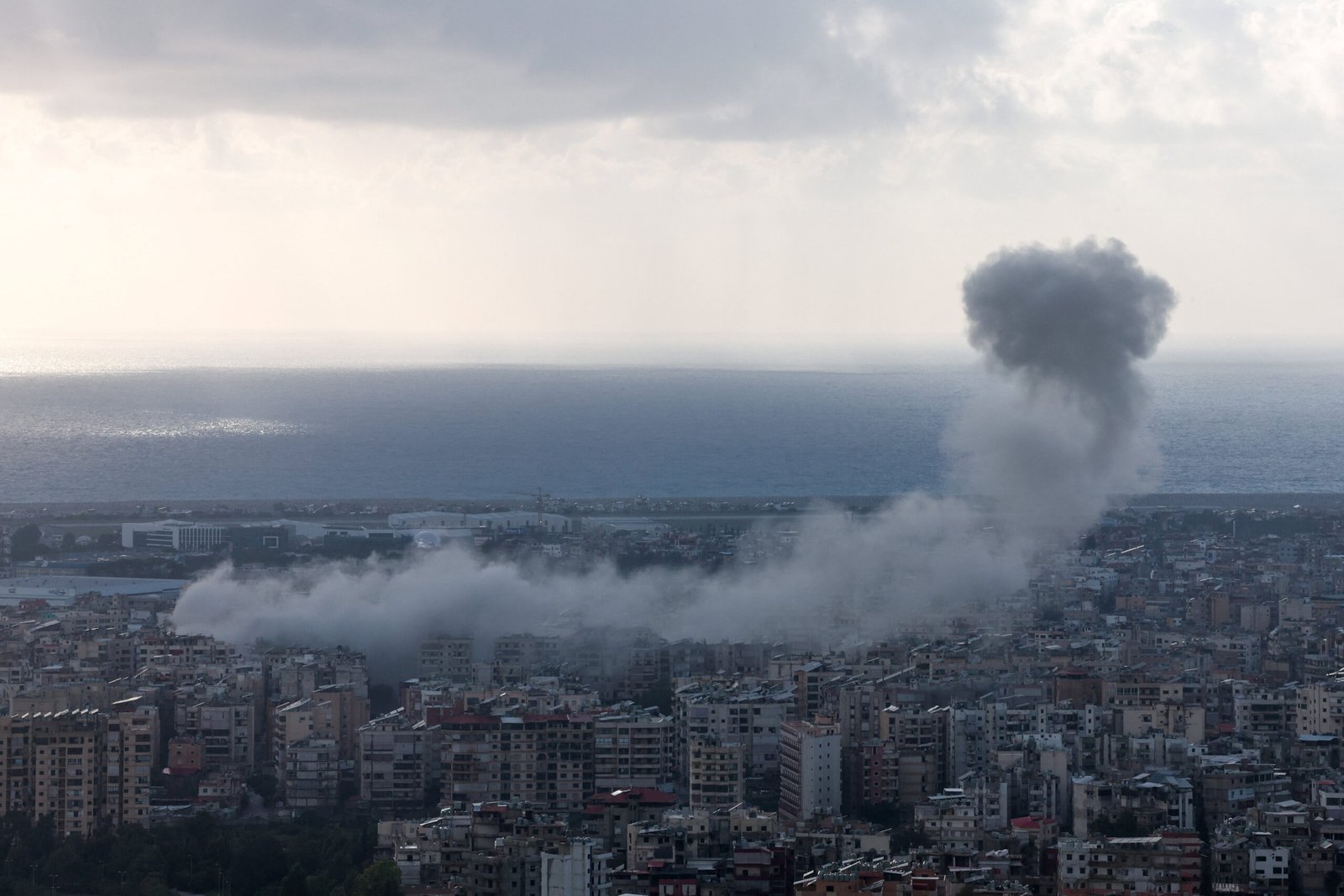 İsrail havadan ve karadan vuruyor. Lübnan’da can kaybı bin 189’a yükseldi