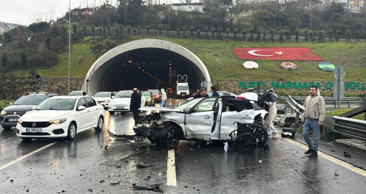 İstanbul’da kazalar peş peşe geldi: 9 yaralı