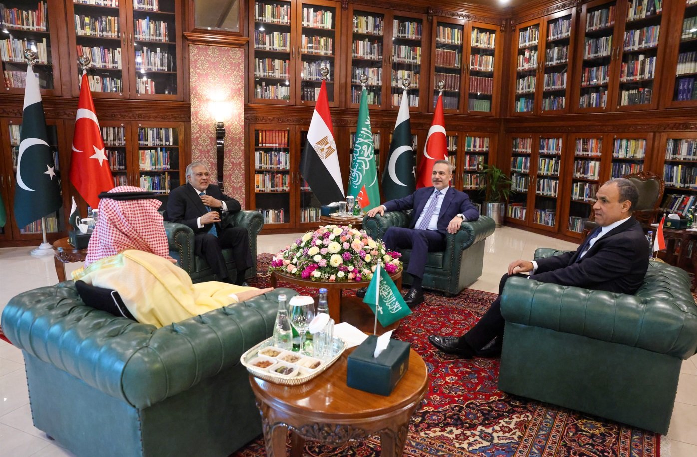 Pakistan’da İran toplantısı. Türkiye, Pakistan, Mısır ve Suudi Dışişleri Bakanları toplandı