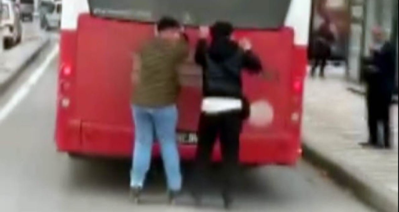 Patenli çocukların tehlikeli yolculuğu! Canlarını hiçe saydılar