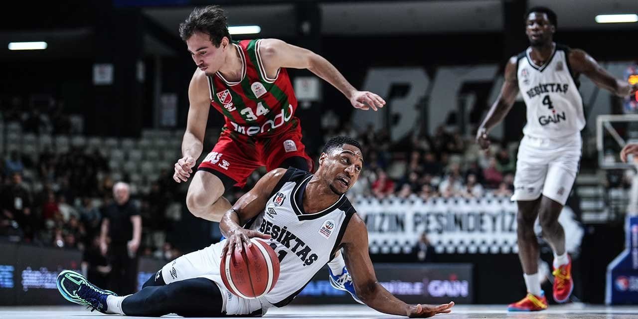 Beşiktaş seriye bağladı: Karşıyaka’yı yıktı geçti