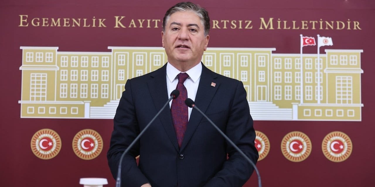 CHP’li Murat Emir’den Tom Barrack’a sert tepki