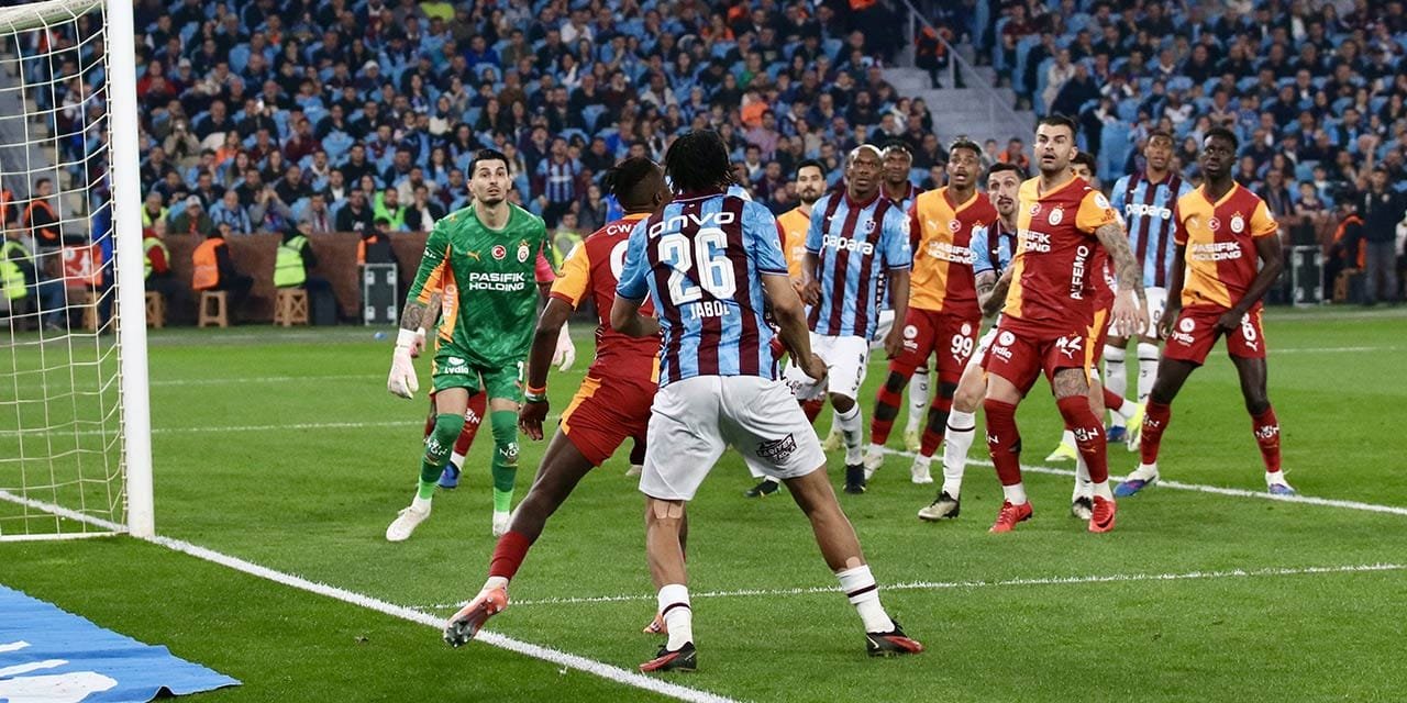 Derbi sonrası Galatasaray’da Uğurcan Çakır seferberliği