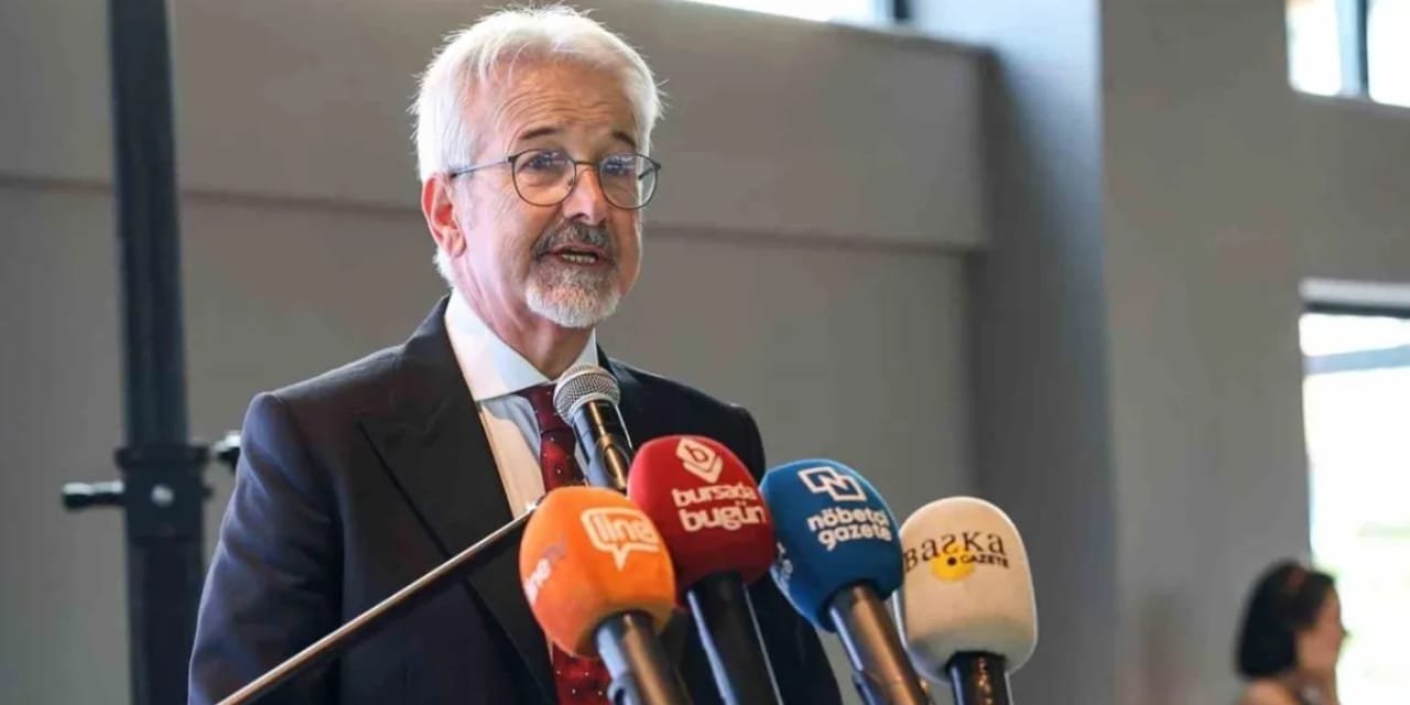 Eski Nilüfer Belediye Başkanı dahil 21 kişi hakim karşısına çıktı