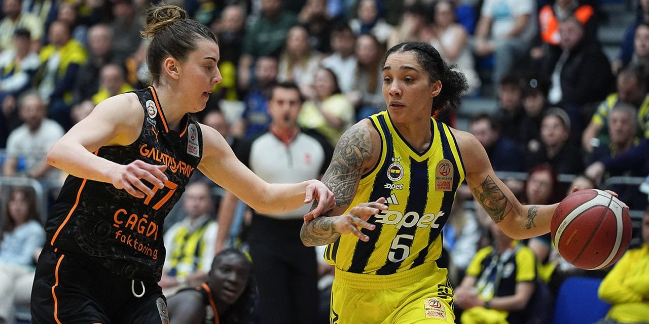 Fenerbahçe sahasında Galatasaray’ı mağlup etti: Şampiyonluğa 1 maç kaldı