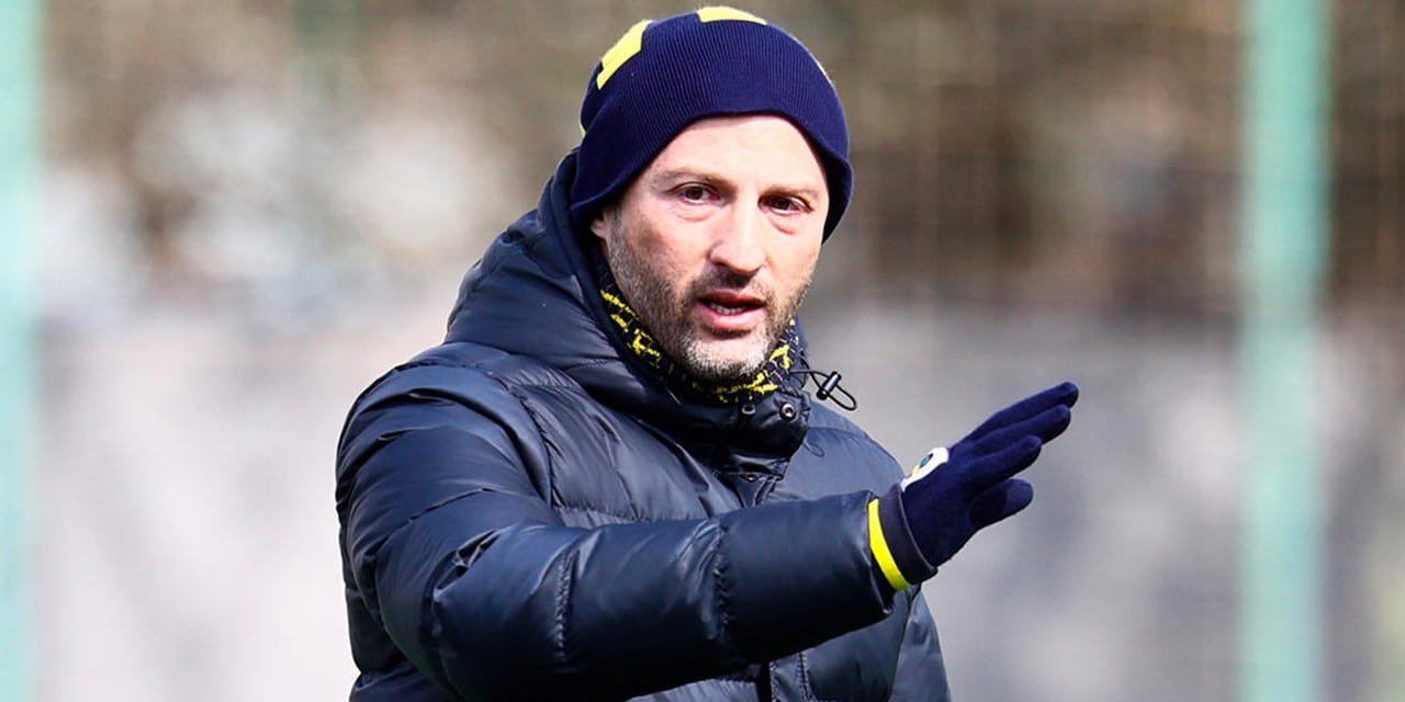 Fenerbahçe’de Tedesco milli maçın ardından telefona sarıldı