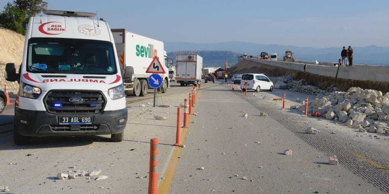 Freni boşalan TIR inşaat alanına daldı: 1 işçi feci şekilde can verdi