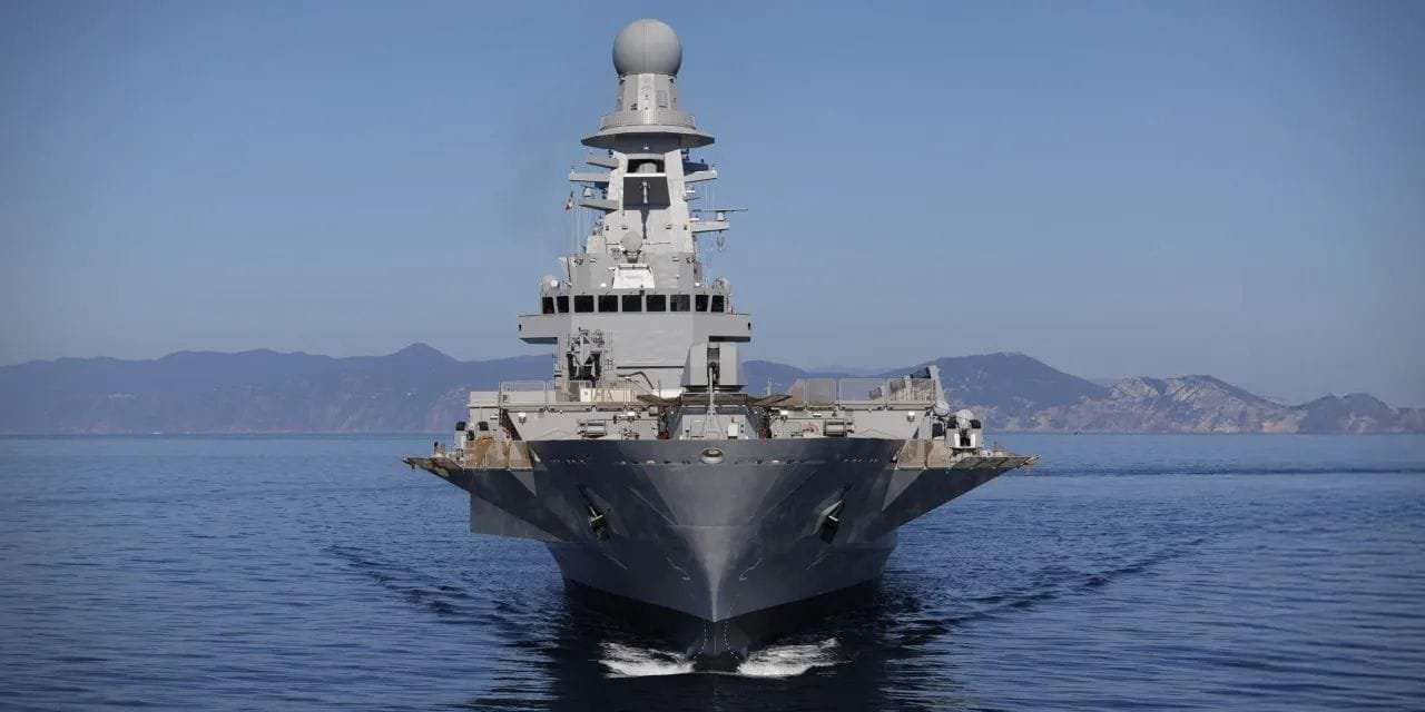 Katar karasularını yeniden trafiğe açıyor