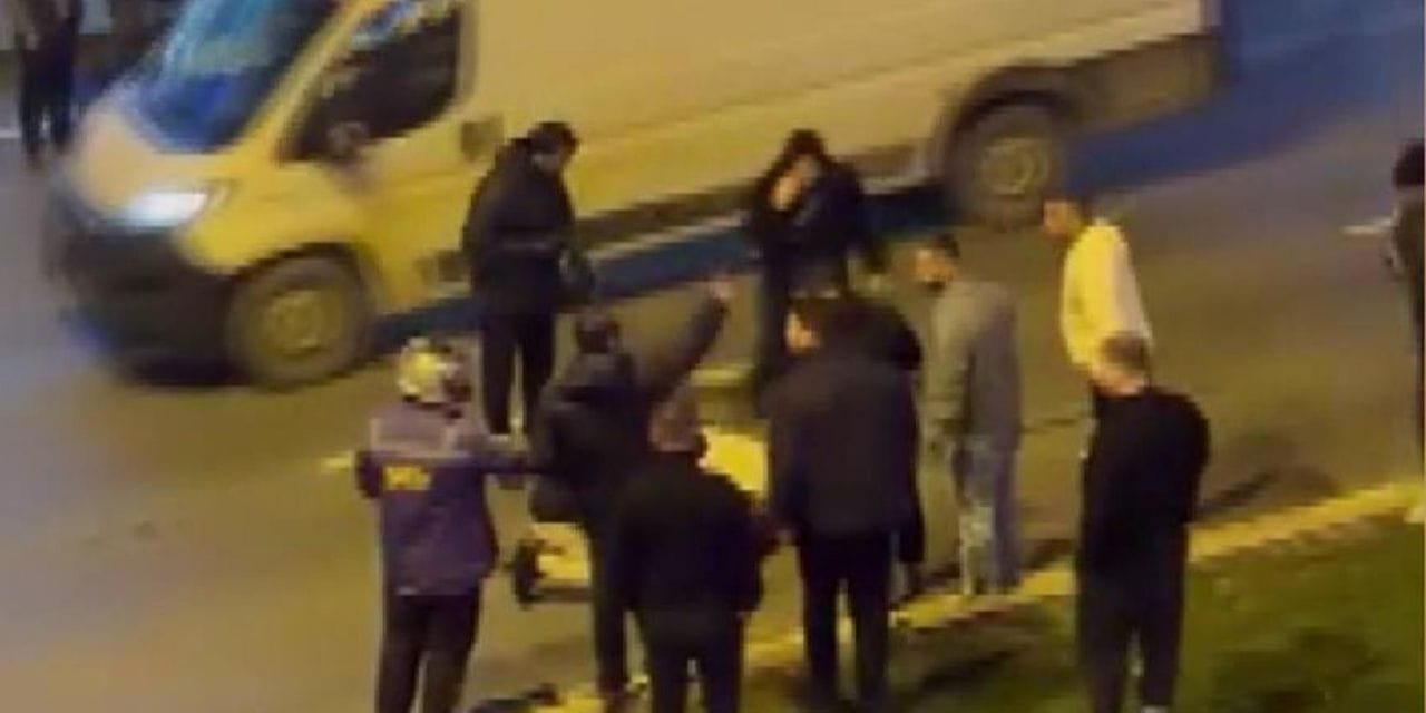 Seyir halindeki aracın çarptığı yaya kurtarılamadı