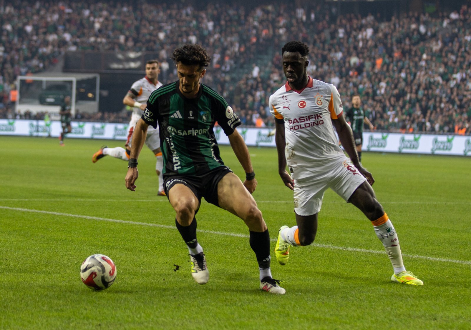 Süper Lig heyecanı. Galatasaray-Kocaelispor maçı