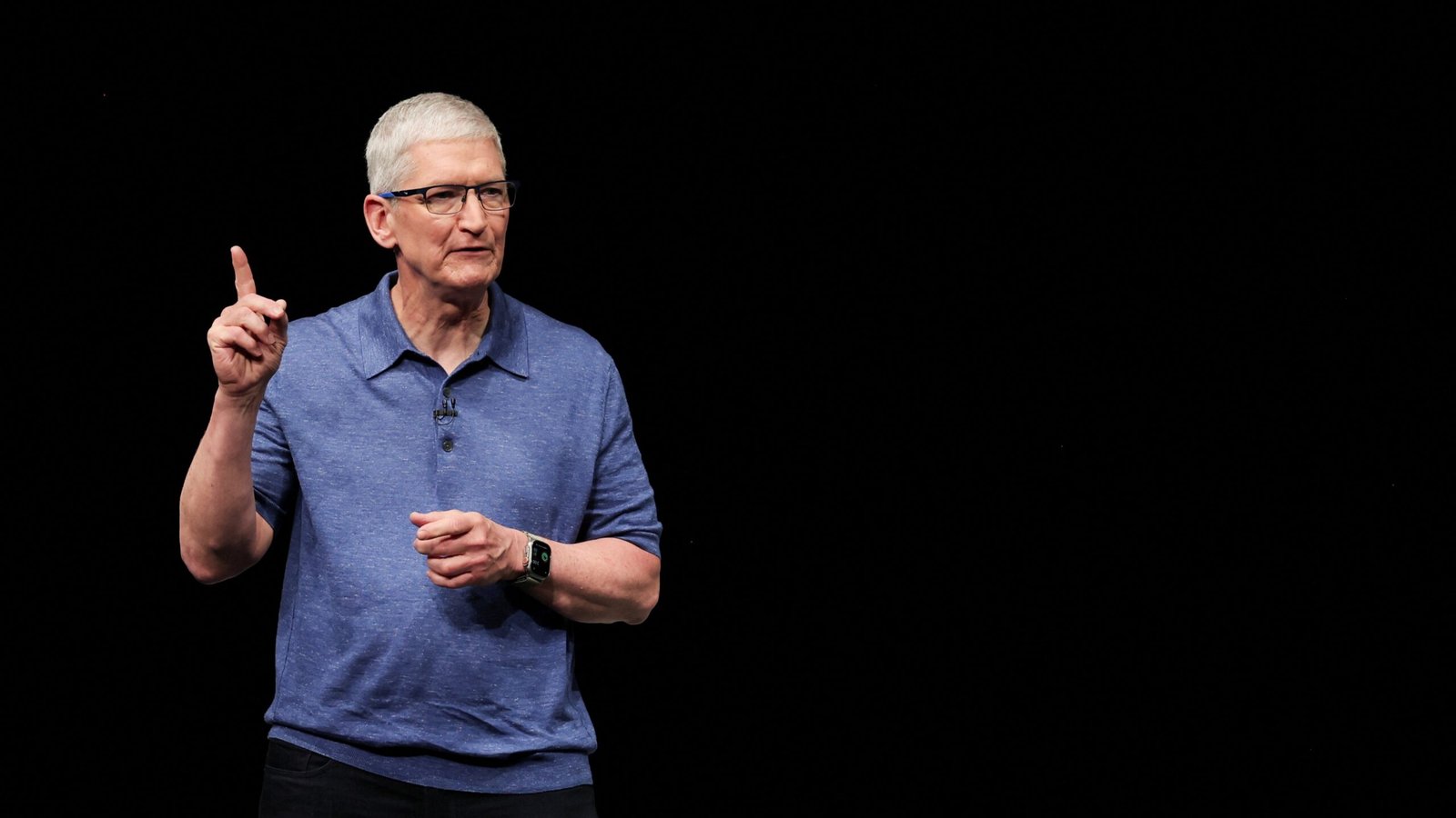 Tim Cook görevi devrediyor. İşte Apple’ın yeni CEO’su