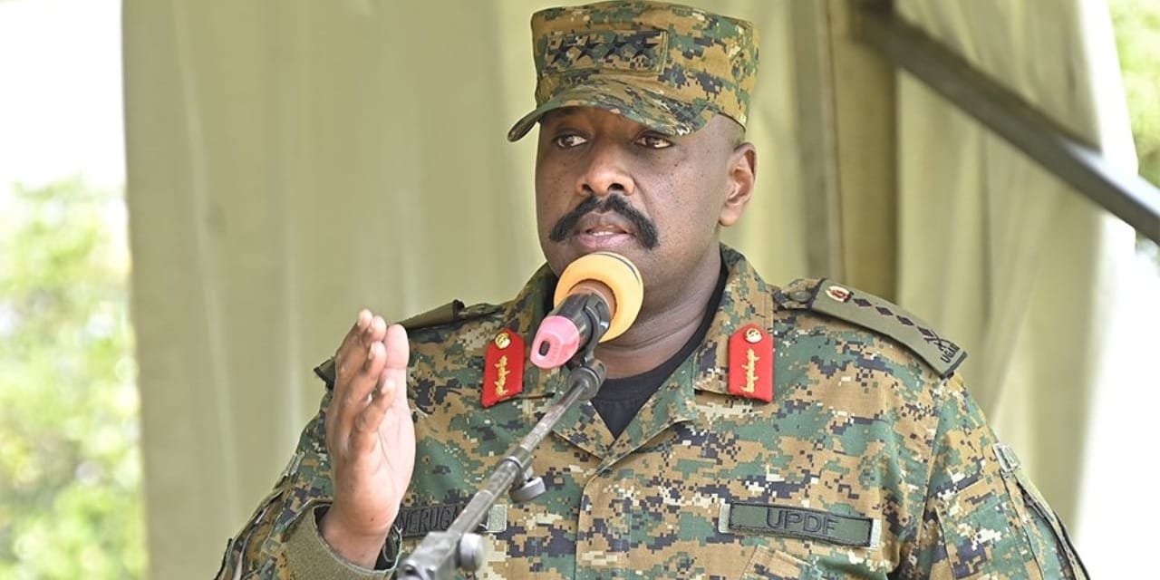 Türkiye’yi tehdit etmişti: Uganda Savunma Kuvvetleri Komutanı geri adım attı