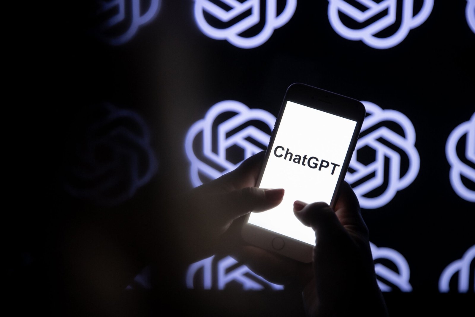 ChatGPT soruşturması. Kişisel veri yasalarına uymadı