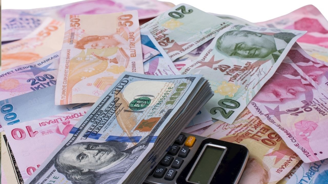Dev banka tarih verdi: Dolar 55 lira olacak