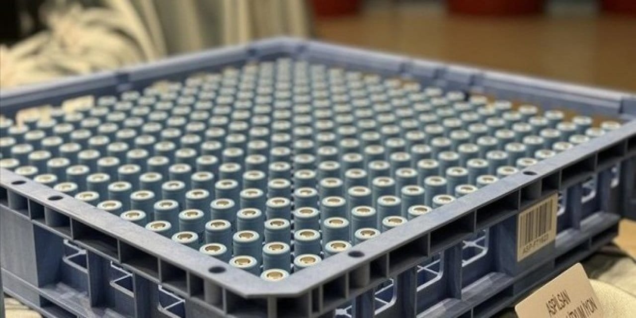 Dünyanın beklediği pil nihayet gerçek oldu: 300 yıl ömrü var