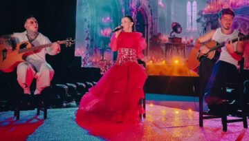 Model grubu 10 yıl sonra İstanbul’da konser verdi!