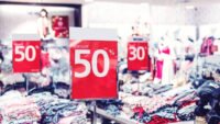 Outlet raflarındaki markalar sizi kandırıyor olabilir!