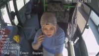 Şoför, bayılan yolcuyu hastaneye böyle yetiştirdi